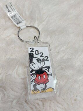 SALE 2/$10 Disney Keychain Vintage Mickey Mouse Design 2022